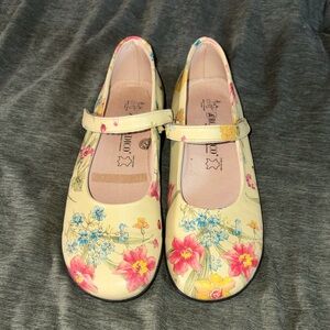 Arcopedico Yellow Floral Mary Jane Flats